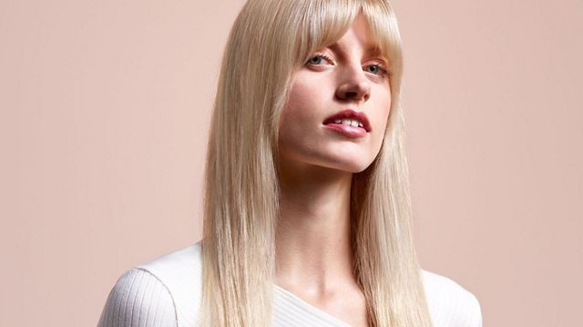 Выпрямитель Dyson Airstrait HT 01 (берлинская лазурь/медный): Освежение сухих волос